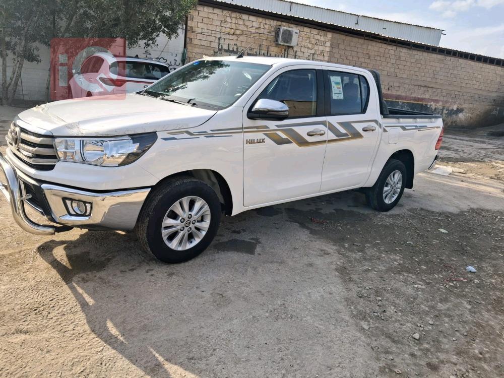 تويوتا هايلوكس